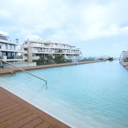 Mara's Higueron West - - Like A House With Private Graden *