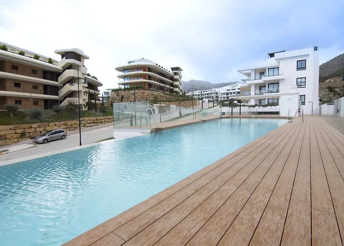 Mara's Higueron West - - Like A House With Private Graden Апартаменты Фуэнхирола